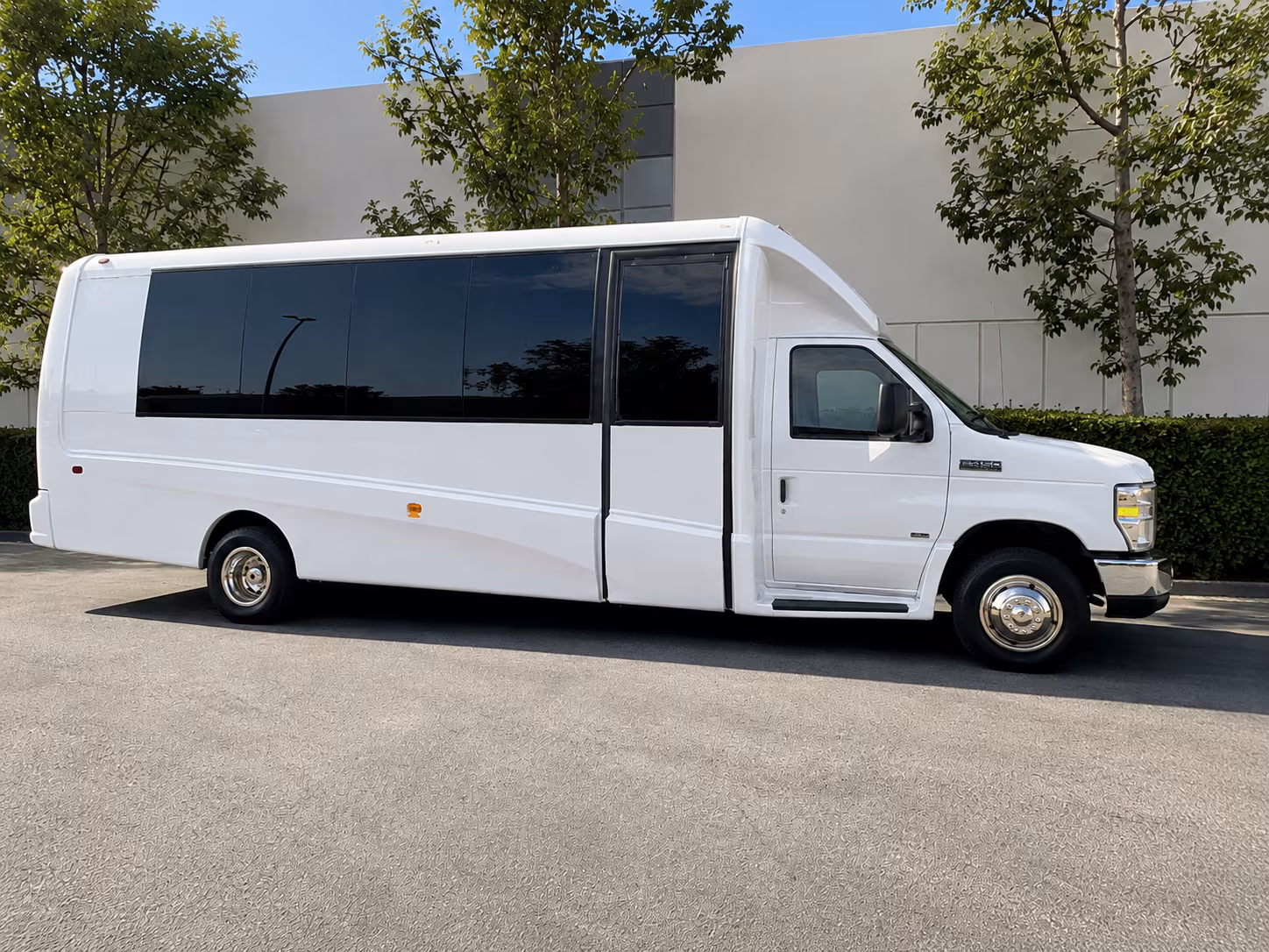bus rentals for boise corporate retreats and off site team events