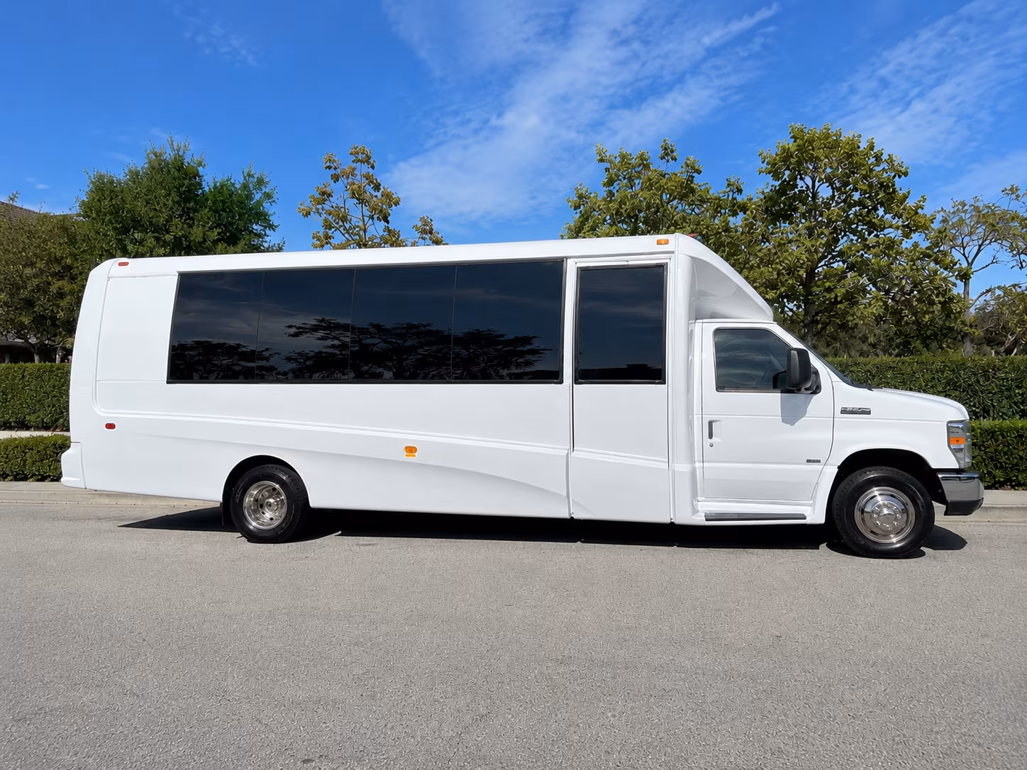 charter buses for corporate events and conferences at the boise centre