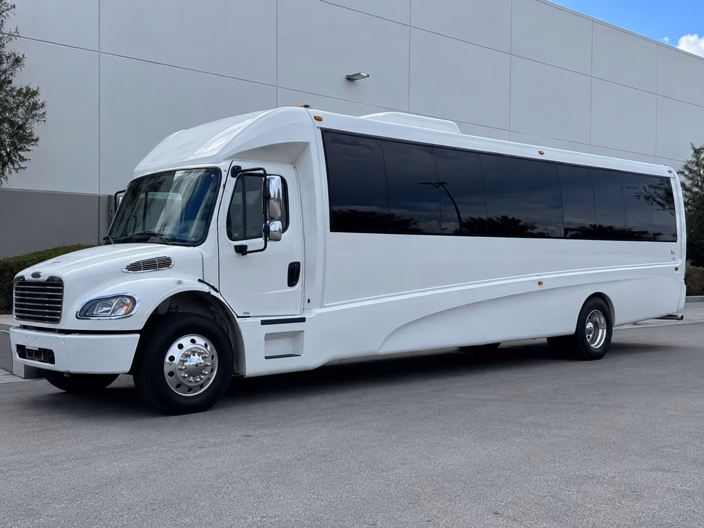 new years eve party bus rental